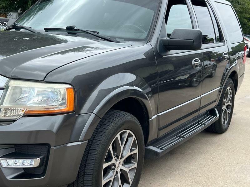 2016 Ford Expedition Image 4