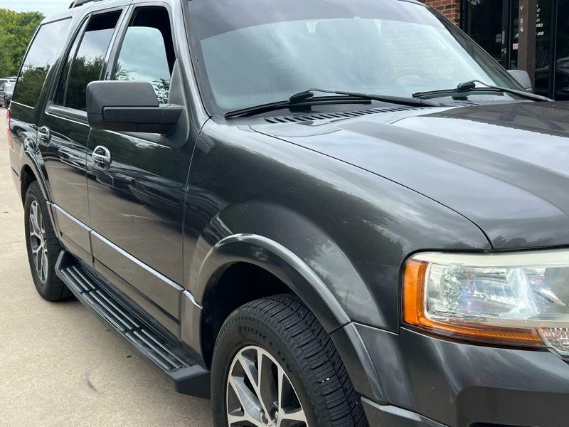 2016 Ford Expedition Image 11
