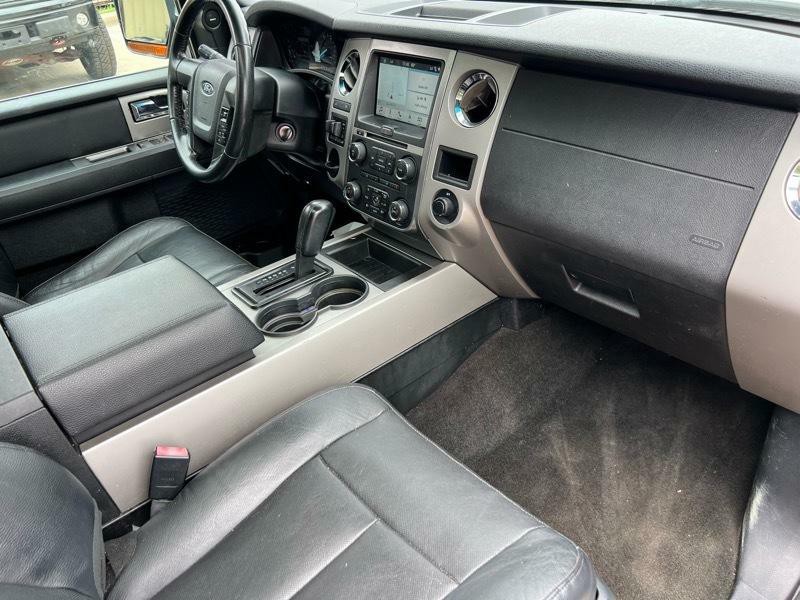 2016 Ford Expedition Image 21