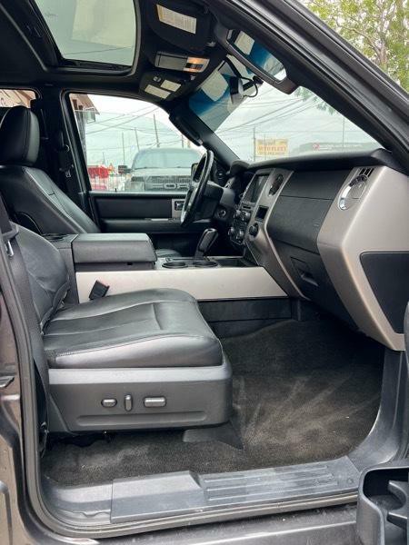2016 Ford Expedition Image 25