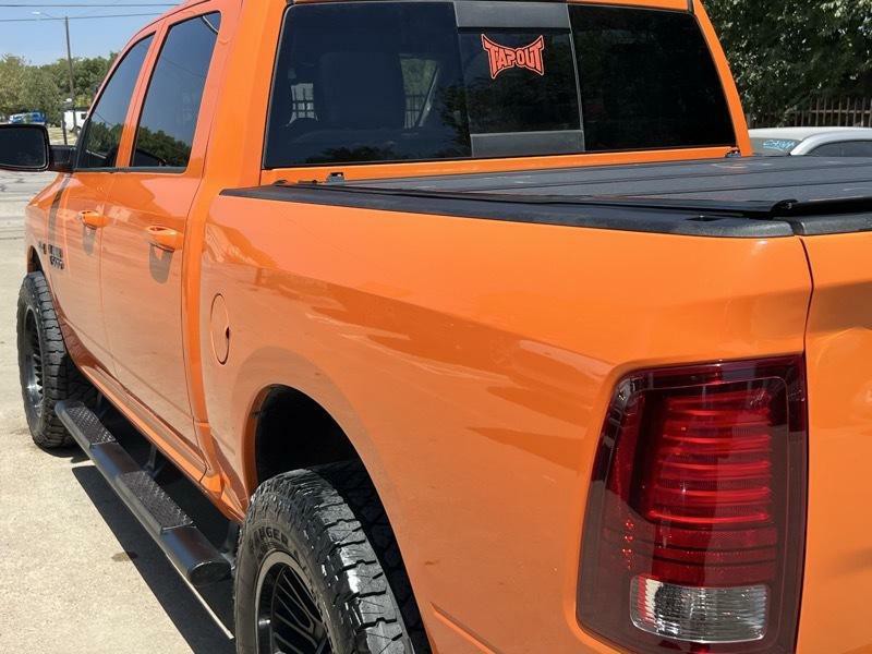 2015 RAM 1500 Image 6