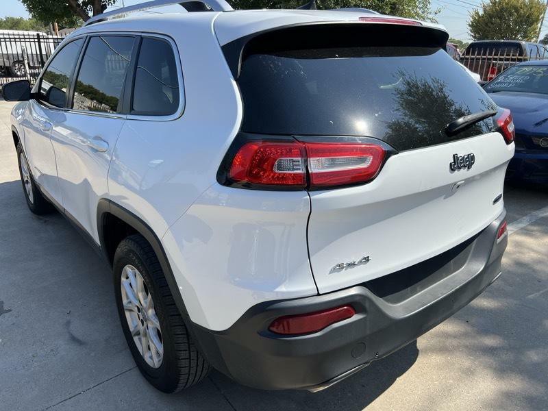 2018 Jeep Cherokee Image 7