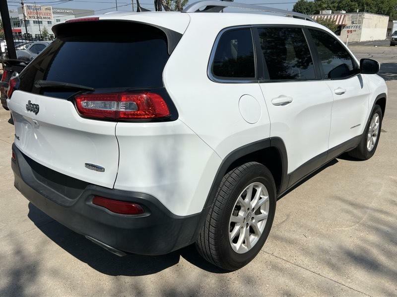 2018 Jeep Cherokee Image 9