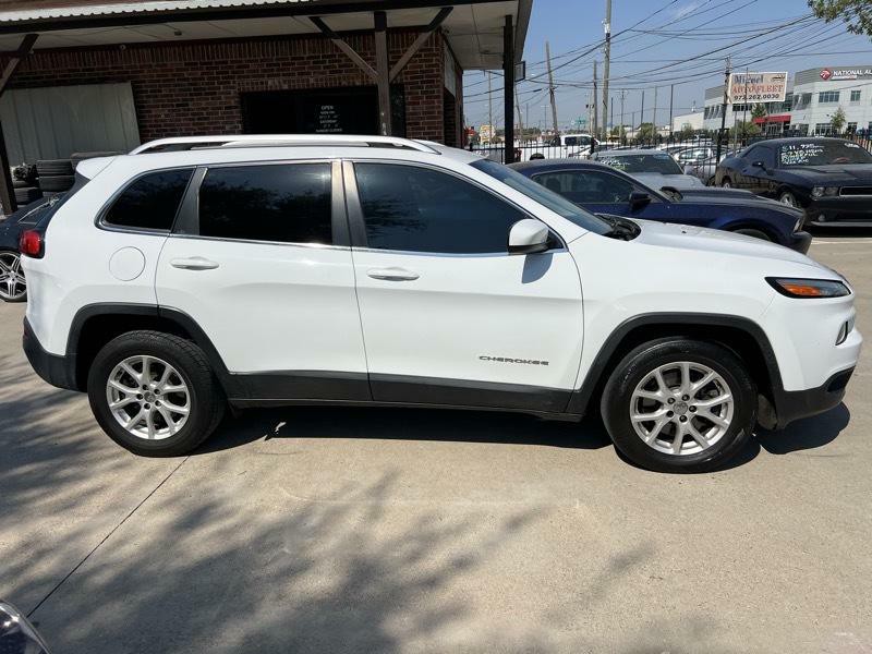 2018 Jeep Cherokee Image 13