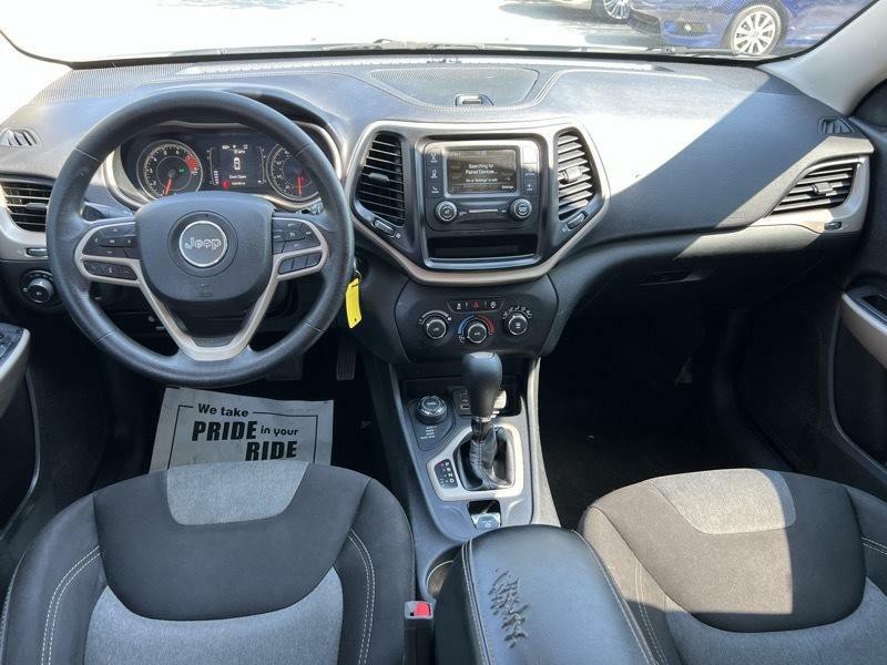 2018 Jeep Cherokee Image 14
