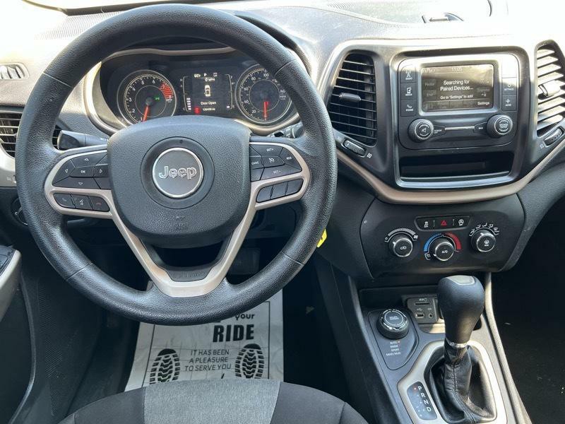 2018 Jeep Cherokee Image 19