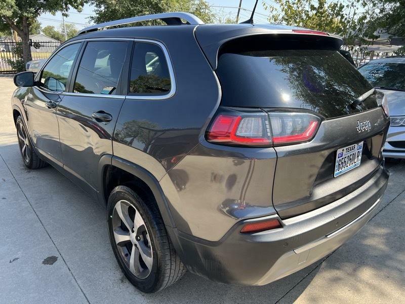 2020 Jeep Cherokee Image 8
