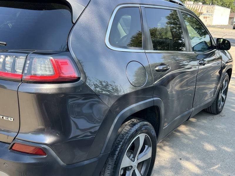 2020 Jeep Cherokee Image 11