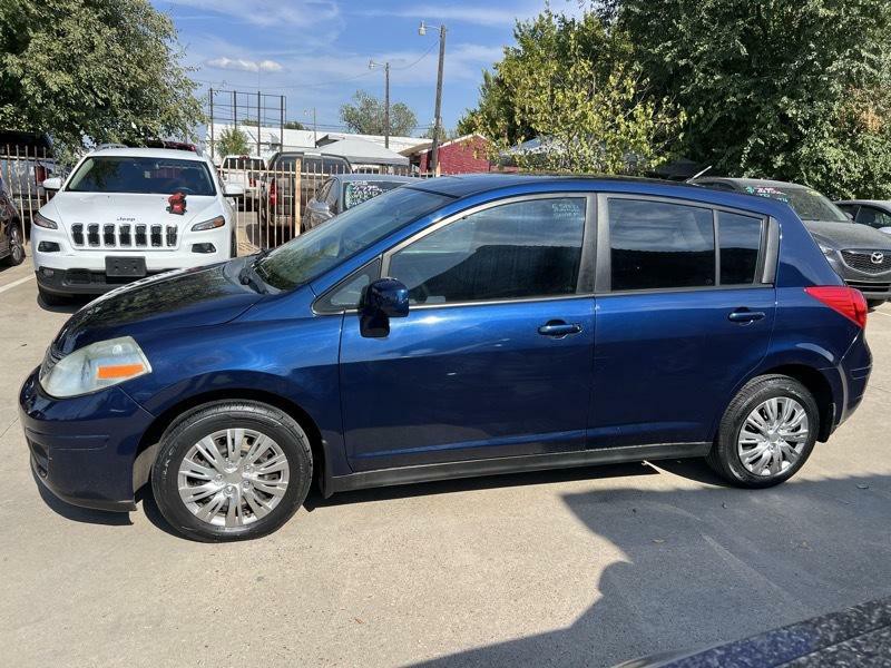 2008 Nissan Versa Image 5