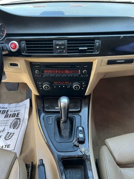2007 BMW 3 Series Image 17