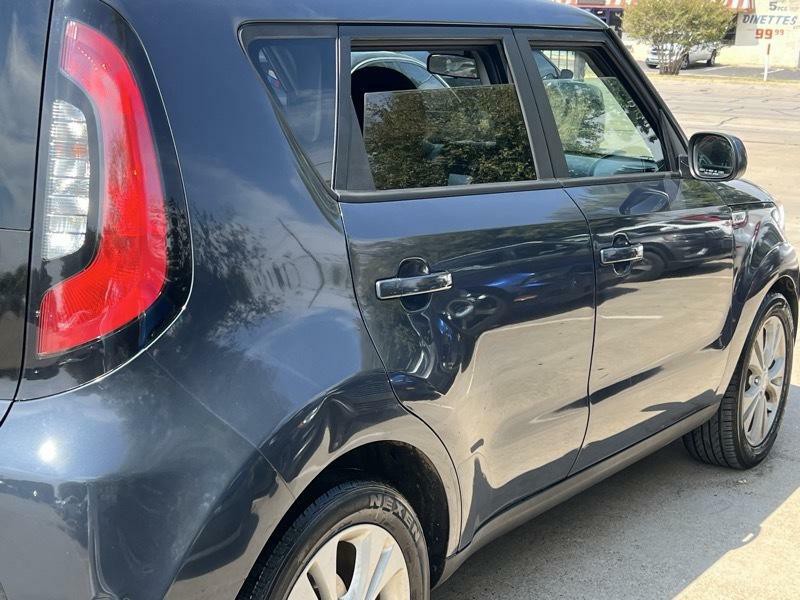 2015 Kia Soul Image 8