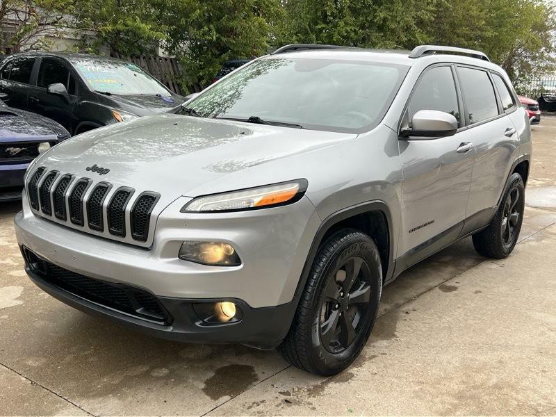 2015 Jeep Cherokee Image 1