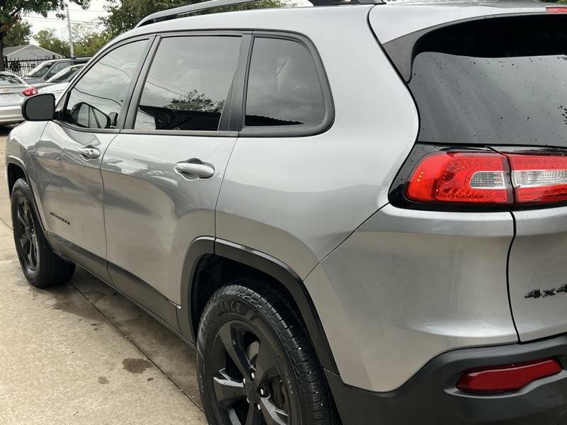 2015 Jeep Cherokee Image 5