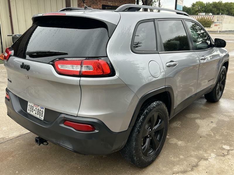 2015 Jeep Cherokee Image 8