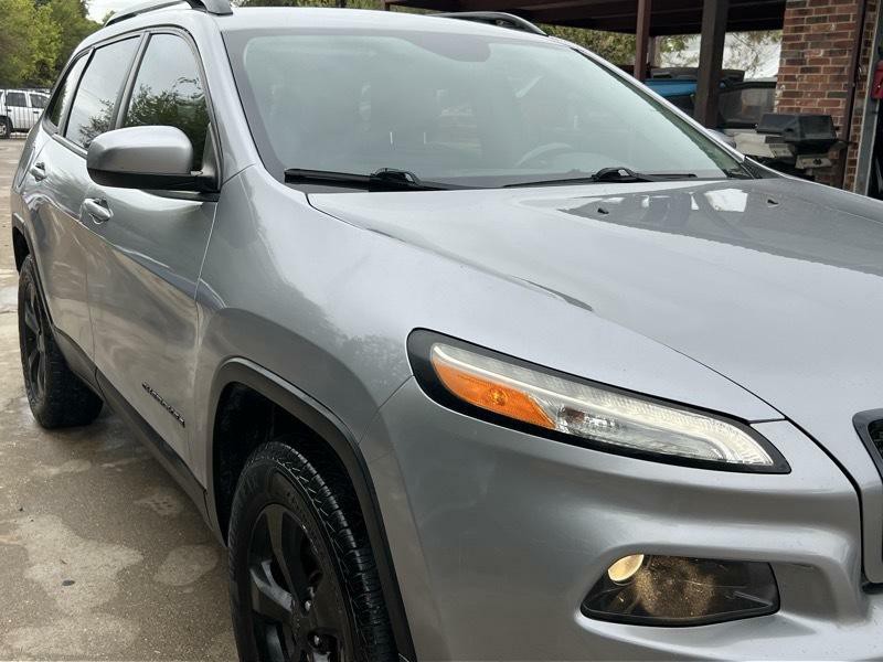2015 Jeep Cherokee Image 11