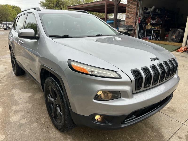 2015 Jeep Cherokee Image 12
