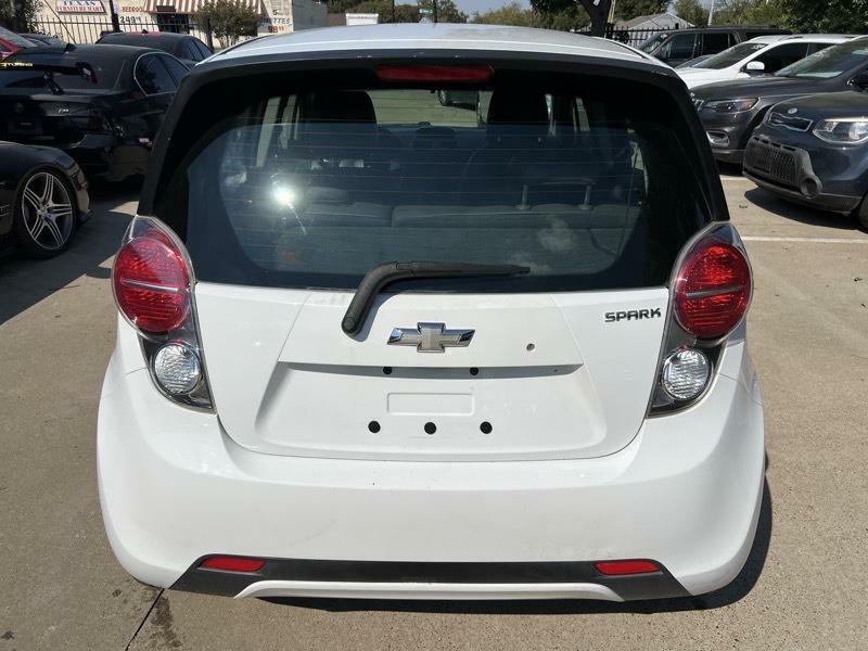 2014 Chevrolet Spark Image 8