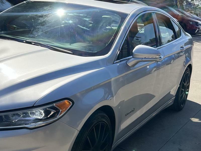 2017 Ford Fusion Image 4