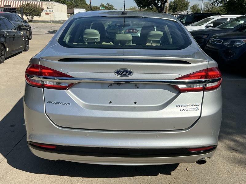 2017 Ford Fusion Image 9