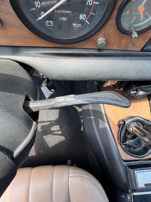 1982 FIAT 124 Spider Image 15