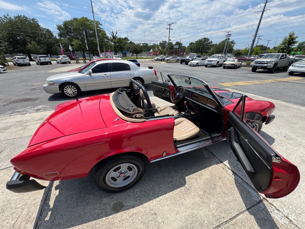 1982 FIAT 124 Spider Image 27