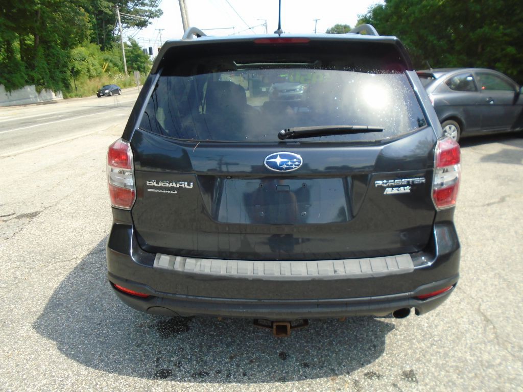 2015 Subaru Forester Image 4