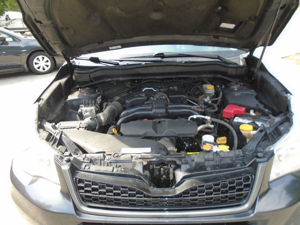 2015 Subaru Forester Image 9
