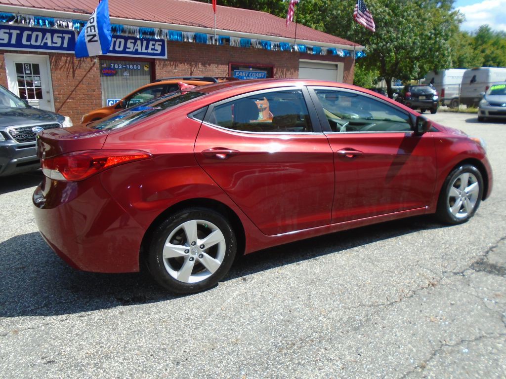2013 Hyundai Elantra Image 5