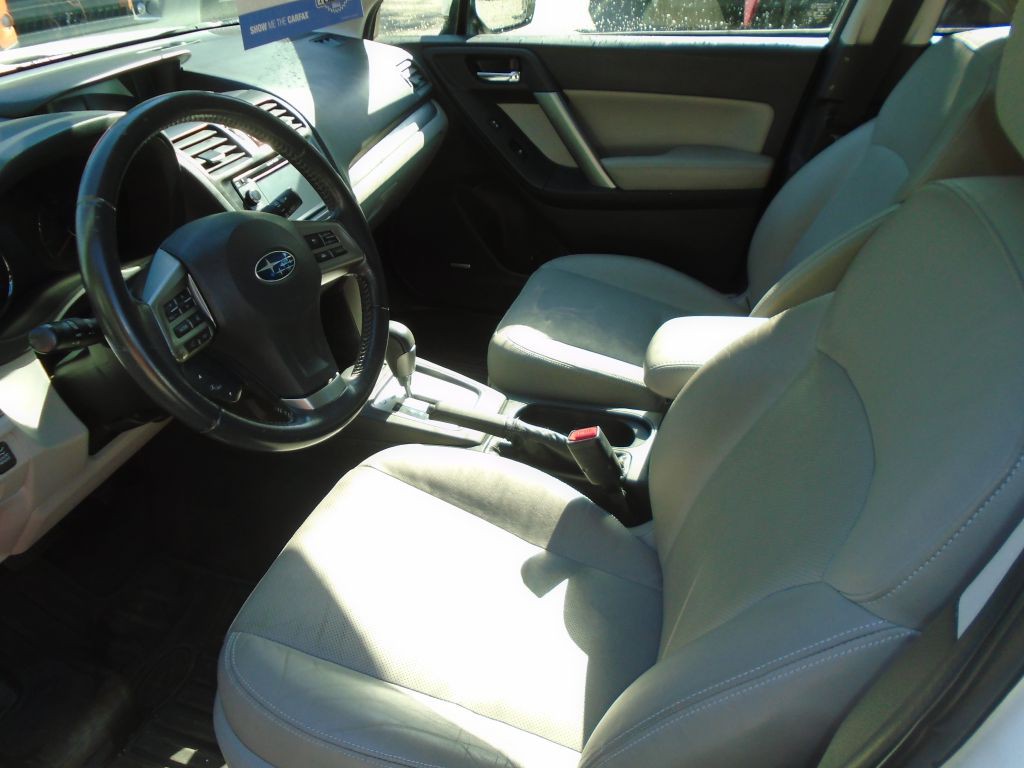 2014 Subaru Forester Image 7