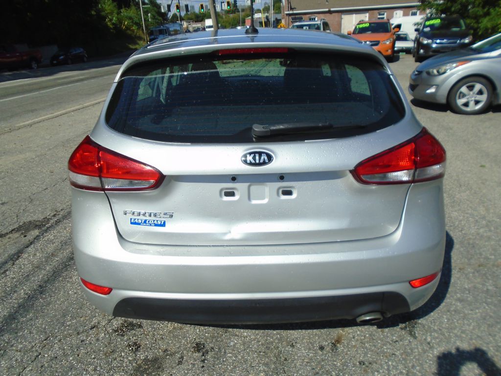 2018 Kia Forte Image 4