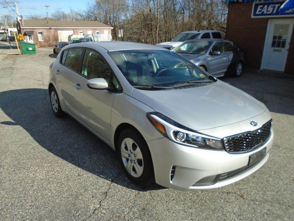 2018 Kia Forte Image 1