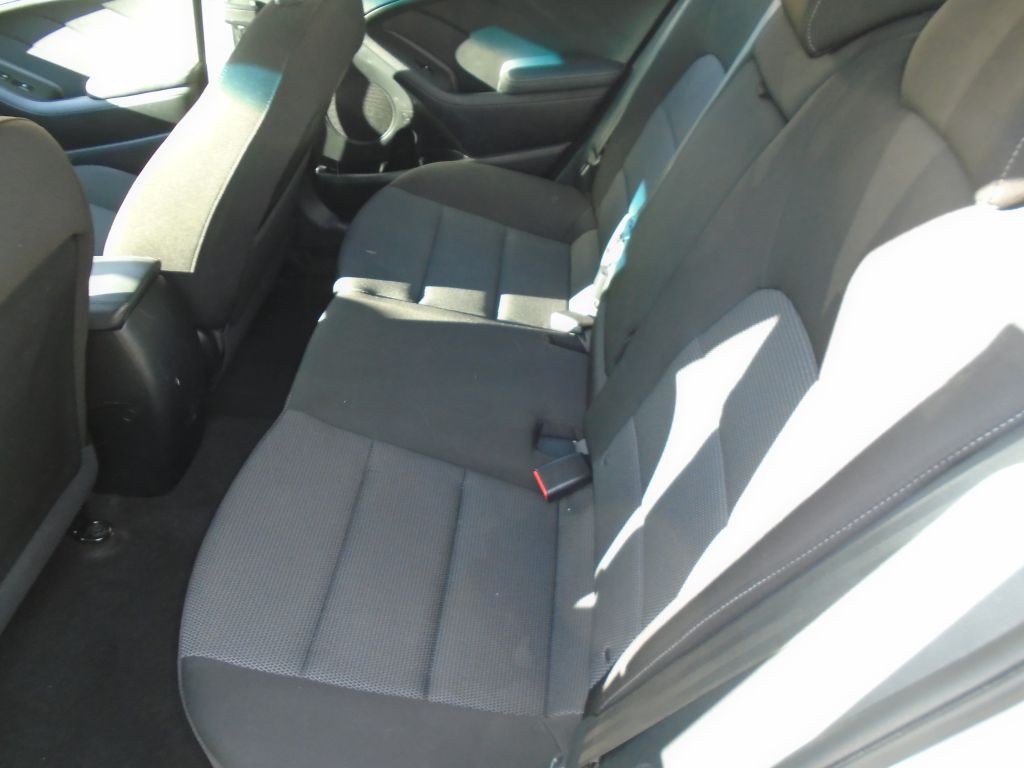 2018 Kia Forte Image 7