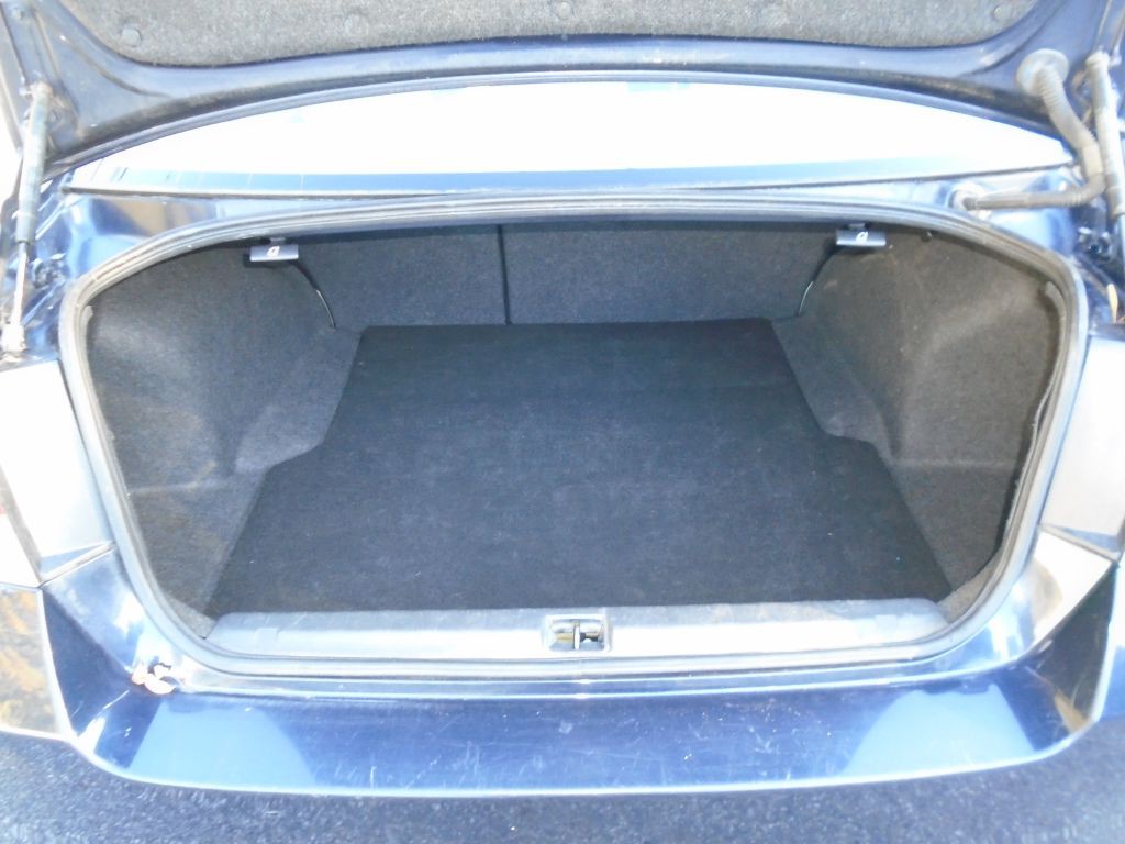 2013 Subaru Legacy Image 7