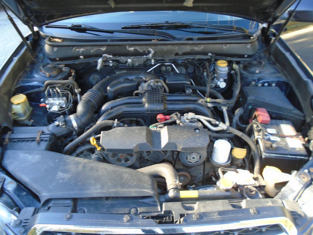 2013 Subaru Legacy Image 8