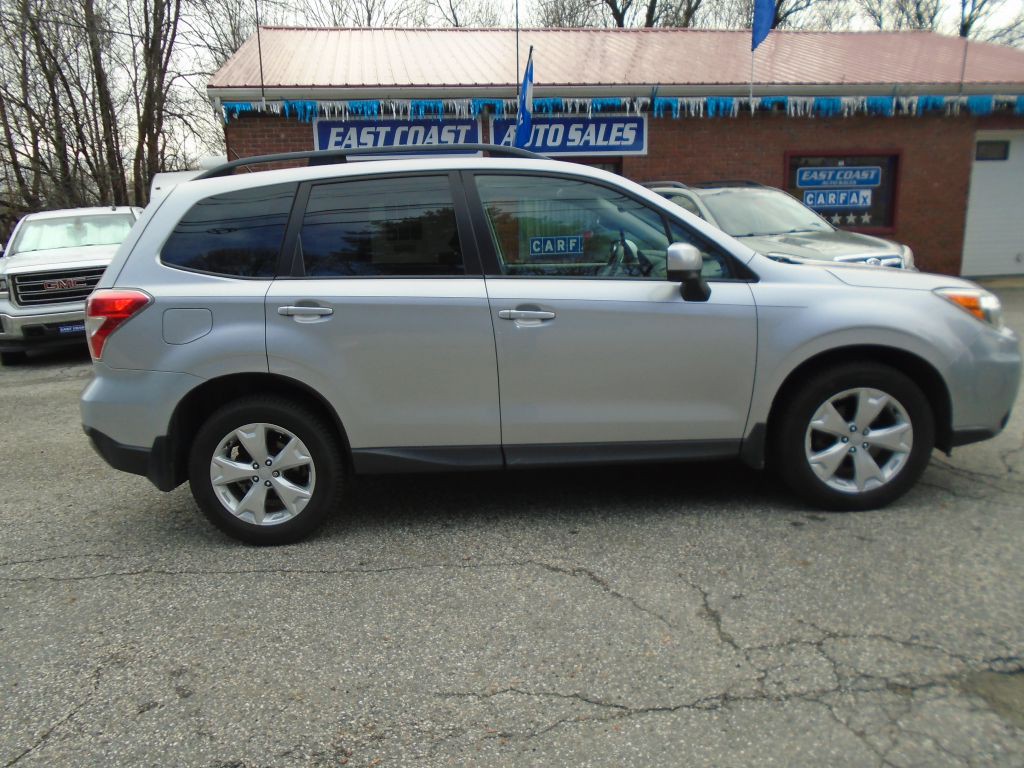 2015 Subaru Forester Image 6