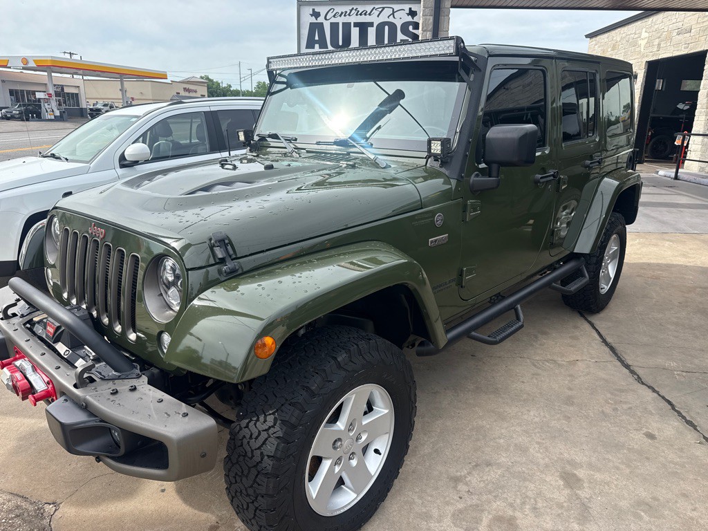 2016 Jeep Wrangler Unlimited Sahara