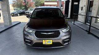 Image for 2022 Chrysler Pacifica Touring L ID: 7505515