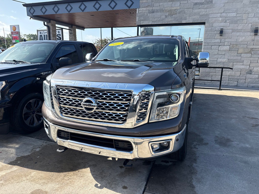 2017 Nissan Titan SL