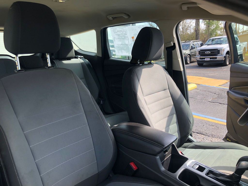 2017 Ford Escape Image 4