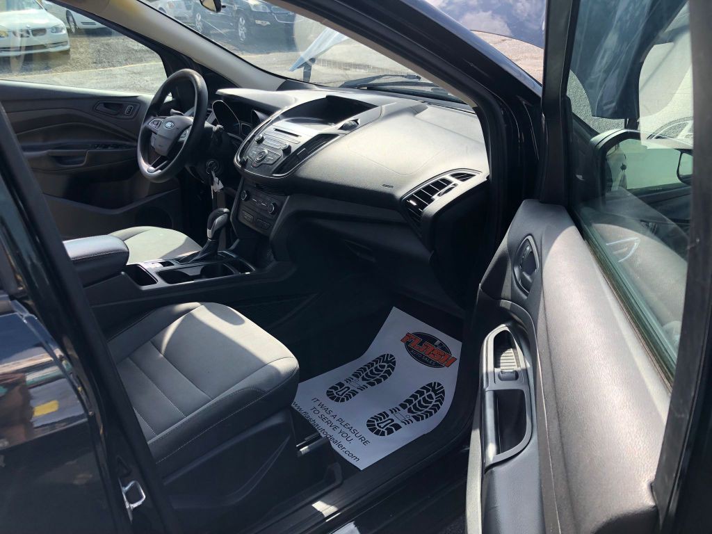 2017 Ford Escape Image 6