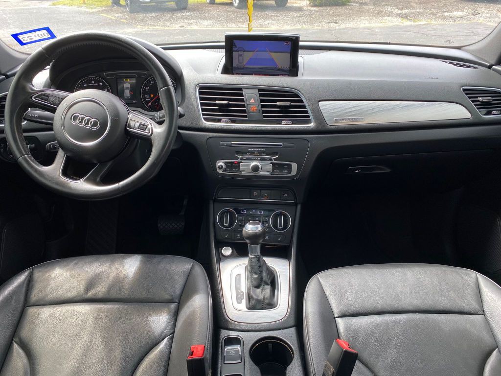 2016 Audi Q3 Image 9
