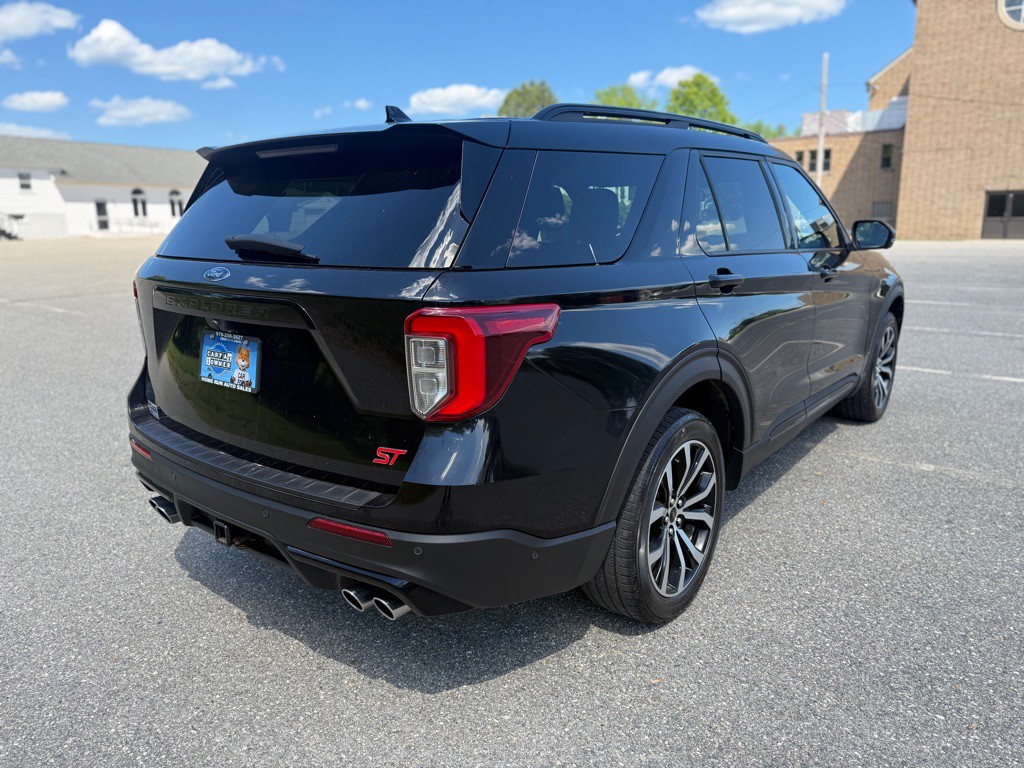 2020 Ford Explorer Image 3