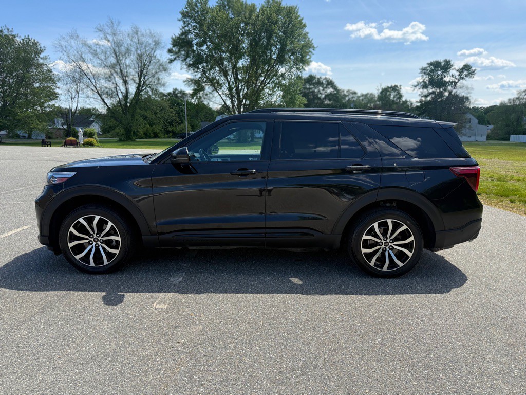 2020 Ford Explorer Image 6