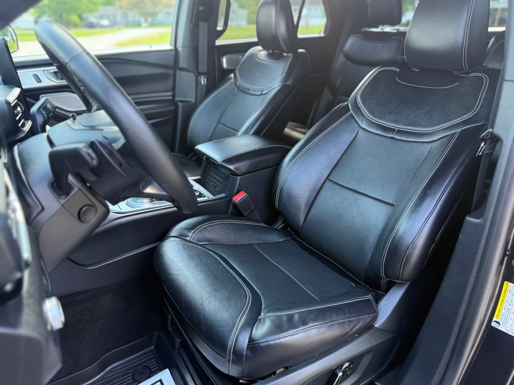 2020 Ford Explorer Image 13