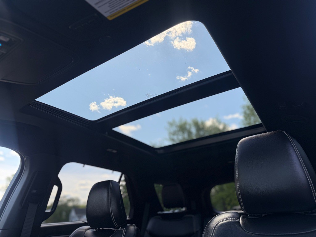 2020 Ford Explorer Image 16