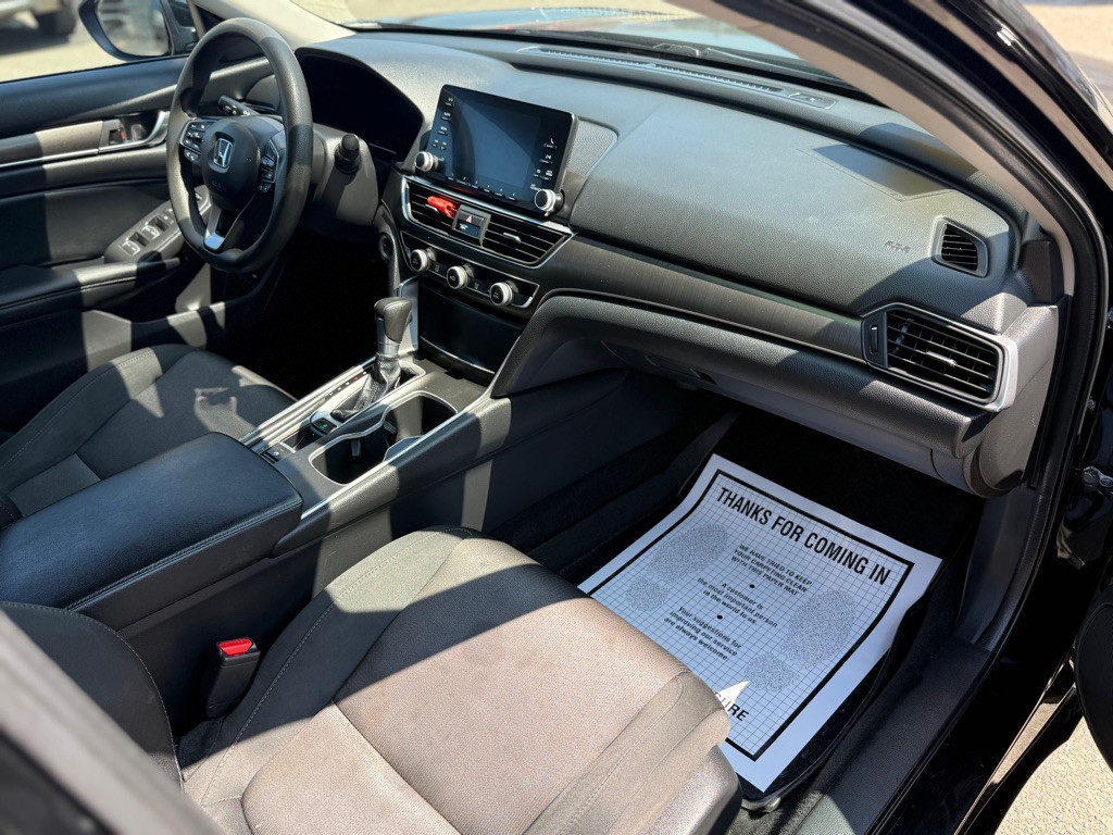 2018 Honda Accord Image 11