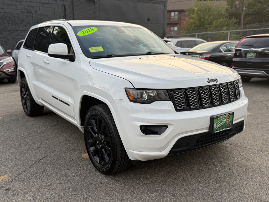 2018 Jeep Grand Cherokee Image 1