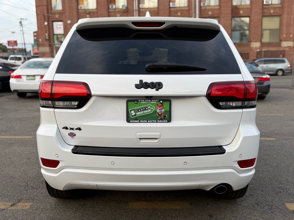 2018 Jeep Grand Cherokee Image 4