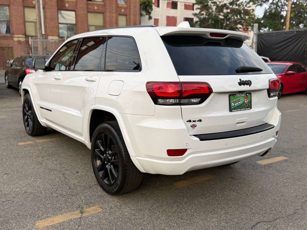 2018 Jeep Grand Cherokee Image 5