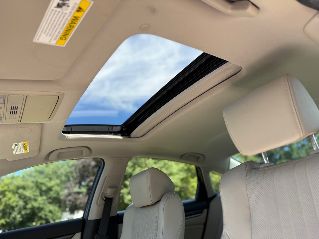 2018 Honda Accord Image 14
